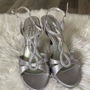 THE TOUCH OF NINA SATIN HEELS
